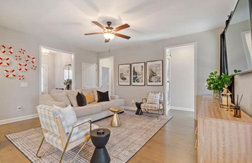 Cottage with 3 King Beds, 3 min to Marina, Fire Pit - Foto 25