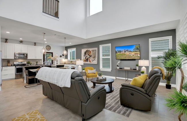 Soaring 2-level Point Venture Home on Lake Travis - Foto 17