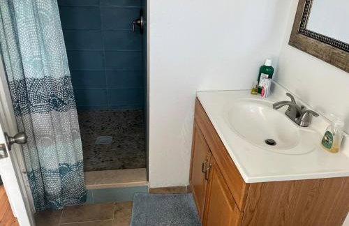 Cozy One Bedroom Apartment - Photo 21