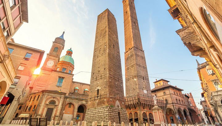 Traslado privado desde el aeropuerto de Bolonia (BLQ) a Forte dei Marmi - Foto 2