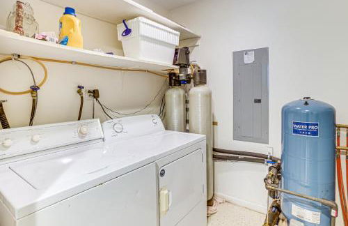 Lake Champlain Retreat with Grill, Fire Pit! - Foto 20