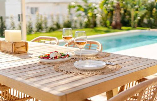 New Villa - Rooftop Jacuzzi & Sunset Views - Foto 5