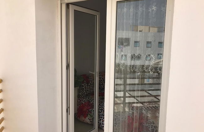 Sunset Beach Apartment - Photo 16