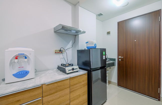 Comfy And Modern Studio Transpark Cibubur Apartment - Foto 6