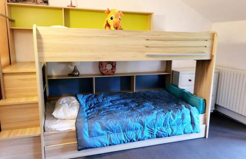 Maguilon H - 10 personnes - Proche rivière et Vals bains - Foto 11