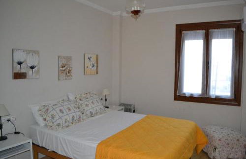 Céntrico y amplio apartamento 100% equipado - Foto 8