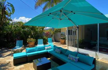 Deerfield Beach heated pool house - Photo 9