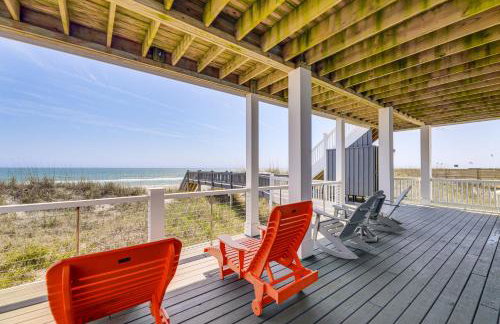 Beachfront Oasis w/ 2 Large Decks, BBQ & Views! - Foto 31