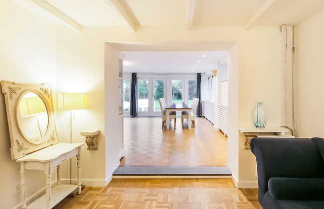 Modern Holiday Home in Groede With a Terrace - Photo 11