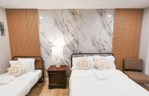 8356 Adam back unit 2bed 2bath by sdstay - Foto 10