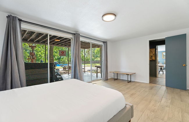 Family Home w Pool-hot Tub-large Yard-pool Table - Photo 27