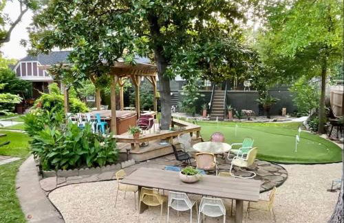 poolside villa with hot tub near Rodeo and World Cup - Foto 27