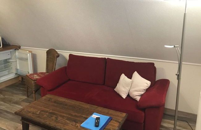 Ostland Modern Retreat - Photo 4