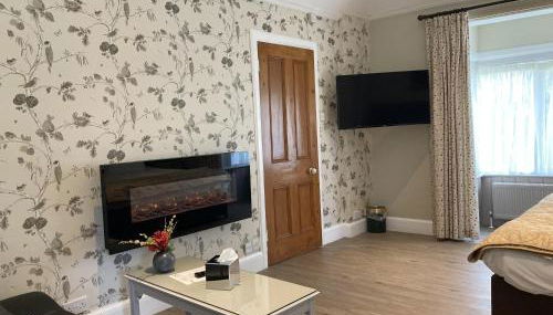 Pinewood Cottage Self Catering Apartments and studio apartments - Photo 4, Other