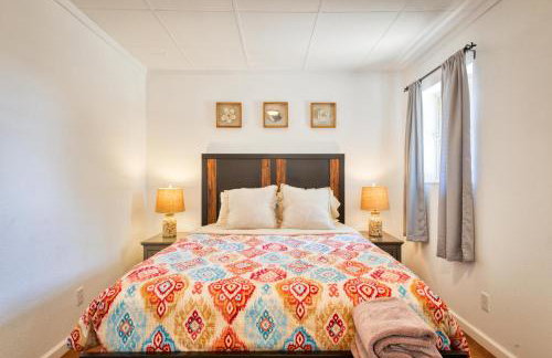 Charming Milk Barn Home on Vineyard Estate - Foto 12