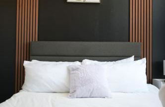 Stylish 2BR w Pool,Gym,Prking-Near Rvrwalk & Dome - Foto 3