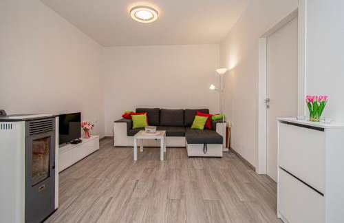 Villa Marsel with Pool & Jacuzzi by Istrabook - Foto 19