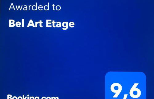 Bel Art Etage mit großem Parkplatz - Foto 3