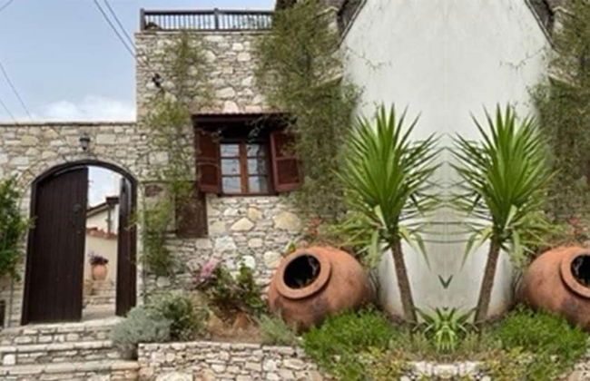 Juliet Suite Studio in Dhoros - Photo 2