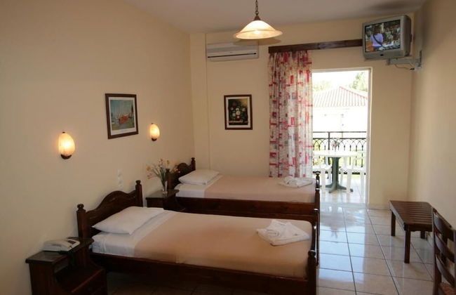 Village Inn Studios & Family Apartments - Foto 11