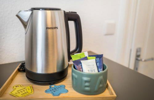 SCHWARZLINS LoftRaum - Stilvolles Apartment mit Smart TV, NETFLIX, Disney Plus, schnellem WLAN, Parken, Nespresso - Foto 13