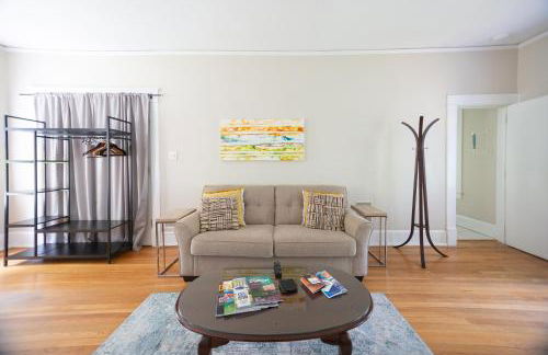 Spacious 2BR in Grand Old Home, Downtown Durham - Photo 1