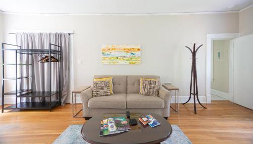 Spacious 2BR in Grand Old Home, Downtown Durham - Foto 1