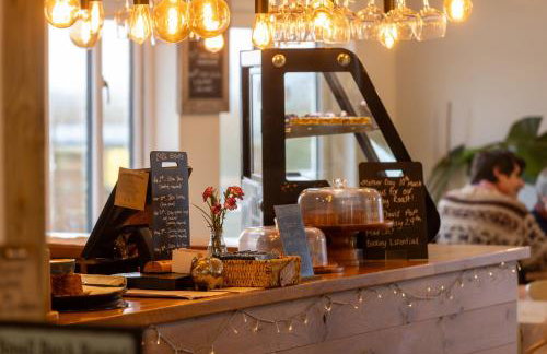 The Pig Arc - Foto 21