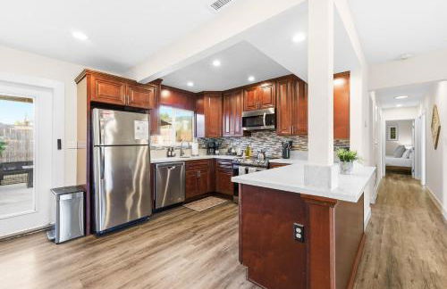 Dog Friendly Home Near the Beach with Grill, Fire Pit, Enclosed Backyard - Foto 58