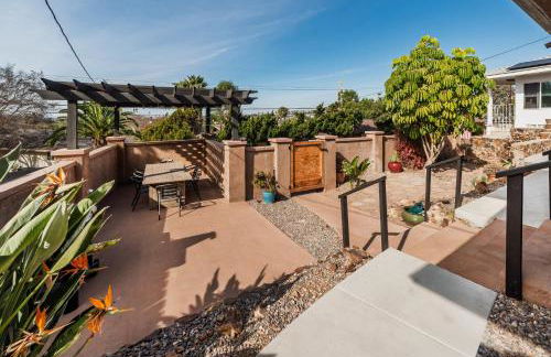 Downtown La Mesa gem - Photo 28