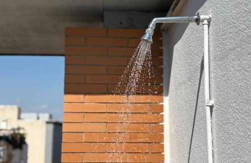 Dúplex céntrico con terraza y parking gratuito - Foto 8