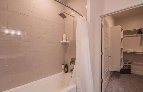 Posh 2BR Kierland Commons, TPC Golf, Pool, Gym, W-D - Foto 29