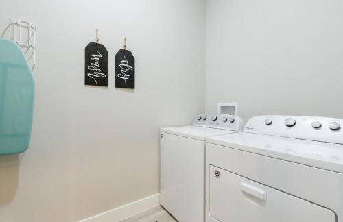 Ocotillo Springs 4 Ping Pong Table, X Box One, and close access to the Community Pool - Foto 42