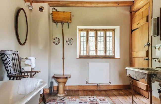 Lavish Tudor Hall Gardens - Sleeps 14 - Foto 41