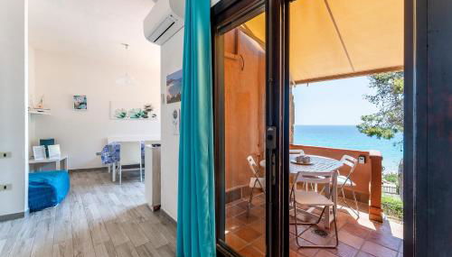 Casa Turchese, Sea View Beachfront SouthSardiniaHolidays - Foto 2