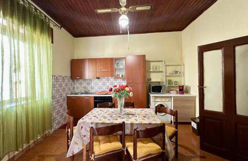 All'Ombra del Campanile - Foto 1