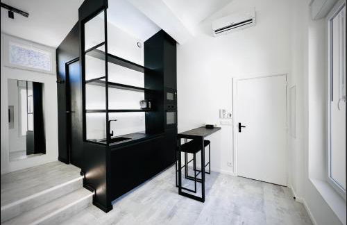 Suite in the City avec JACUZZI PRIVATIF - Hyper Centre - Foto 18