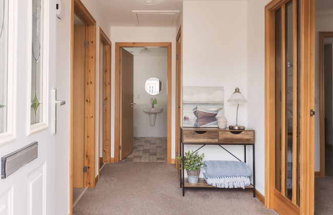 Apartment - Sleeps 4, Pet Friendly & Free Parking - Foto 21