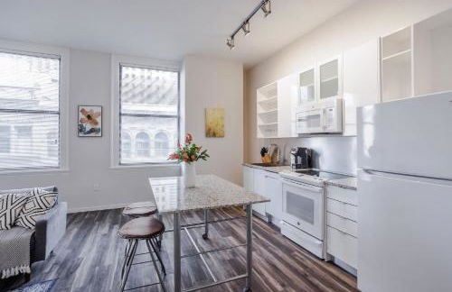 CozySuites at Sky Central - Foto 72