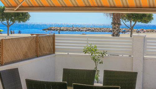 LITORAL COSTA DORADA - VILLA LAURA II Only families - Foto 5