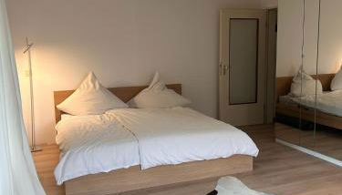 Oli Munich suburb Apartment Garden Balcony - Foto 3