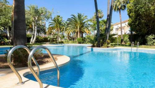 THE BEACH HOUSE PLAYA DEL ARENAL Jávea - Pool & Garden - Steps from the beach - WiFi & Kitchen - Foto 3, Garden, Garden view