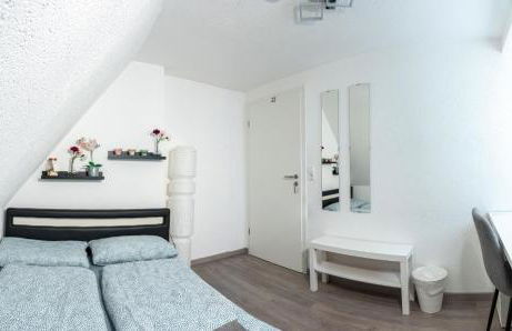 modern house with pool - 3 bedrooms 2 Bathrooms - Foto 7