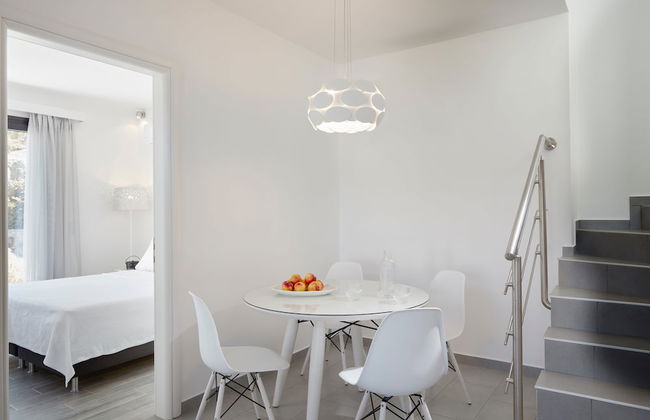 Eleia Seafront Rooms & Villas - Photo 44