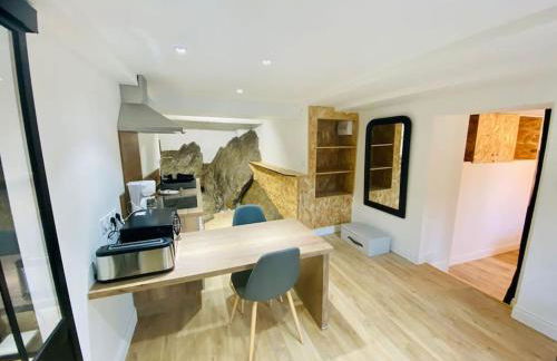 Appartement atypique « le menhir » Ax-les-Thermes - Foto 6
