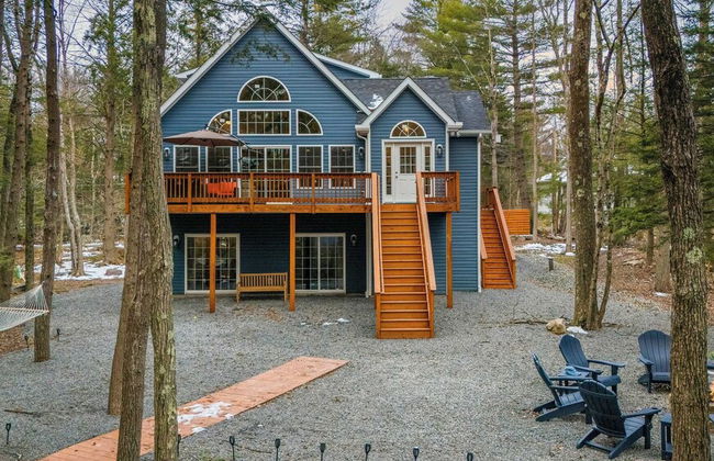 Lakeview Sunset Heaven Waterfront Escape + Private Dock Firepit + Game Room New Construction - Photo 65