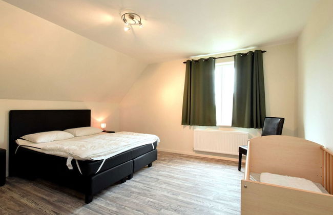 Holiday Home in Hastiere With Meuse Valley Views - Foto 9