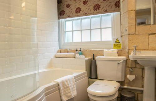 Princess Elizabeth - Photo 11