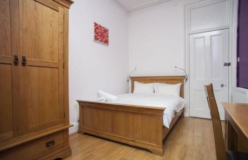 Lovely 3 Bdrm by Meadows - Foto 21