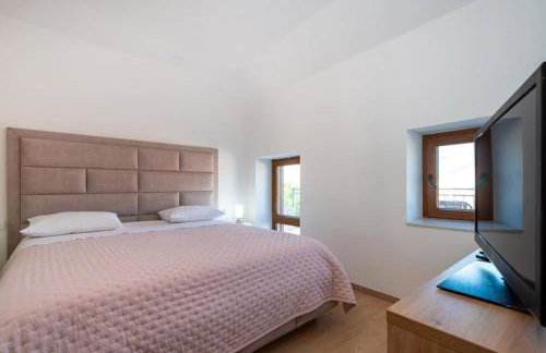 Holiday Home with jacuzzi - by TA Leut Agency - Foto 5